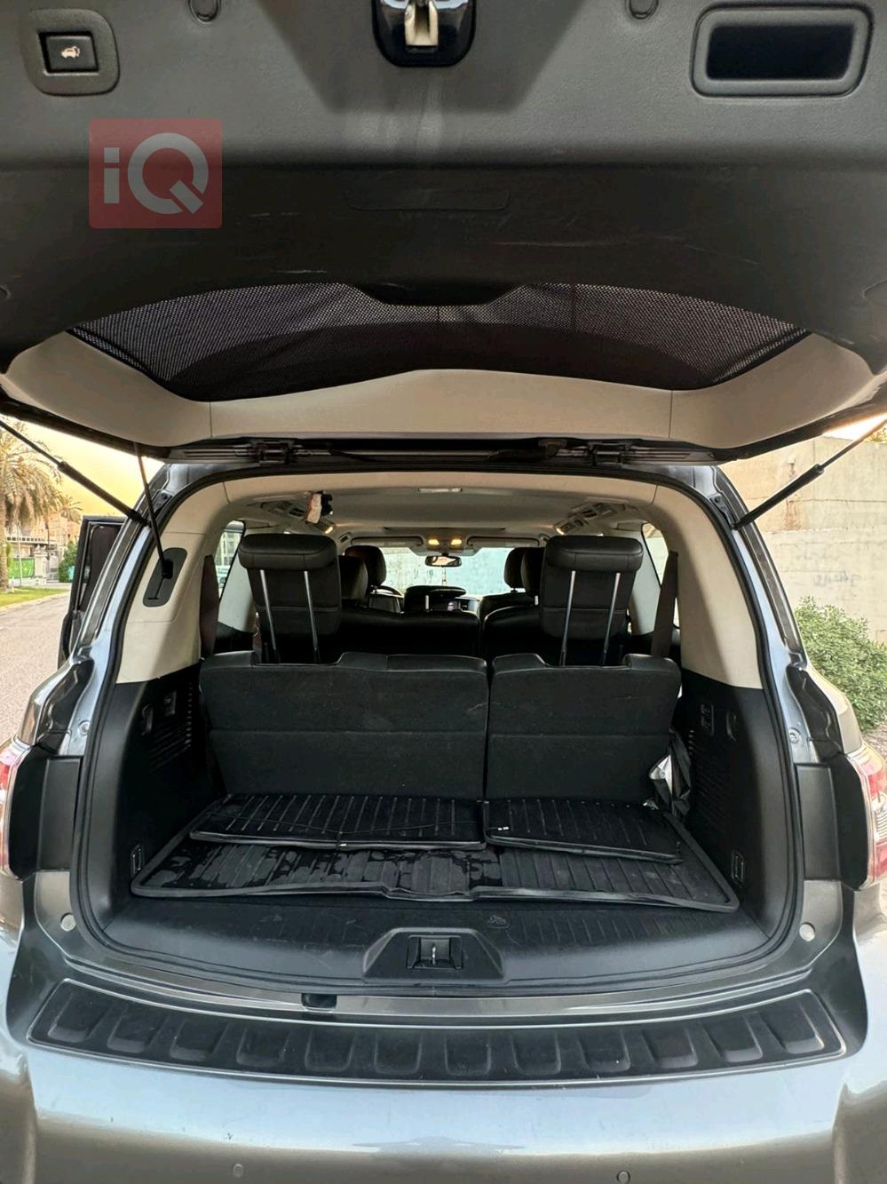 Nissan Armada